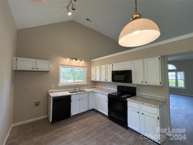 Property image 3 at 117 Claremont Way, Mooresville, NC 28117