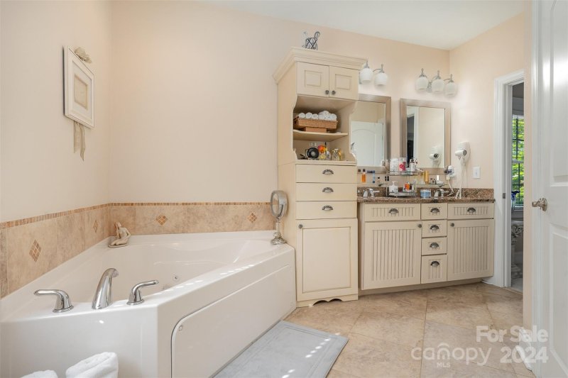 Property image 4 at 276 Charter Court, Concord, NC 28025