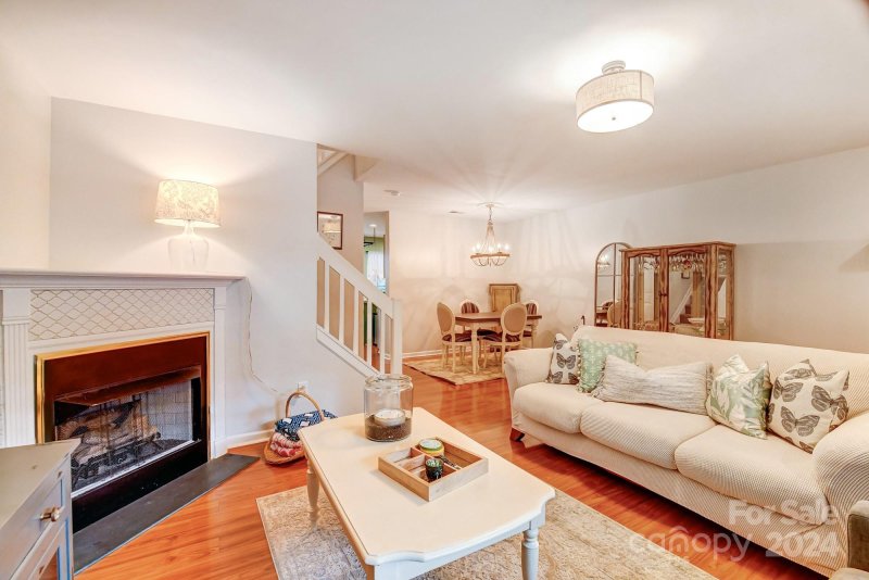 Property image 2 at 10264 Reindeer Way Lane, Charlotte, NC 28216