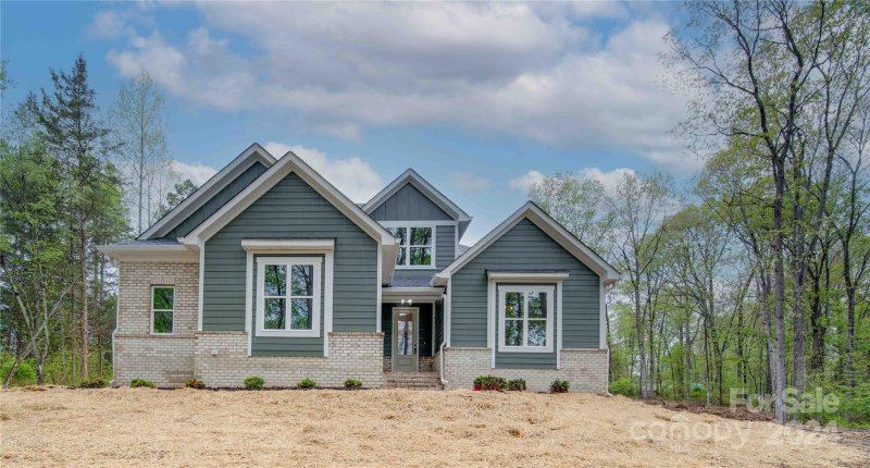 293 Laurel Crest Drive