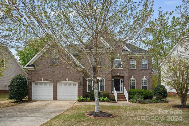 607 Evening Mist Drive