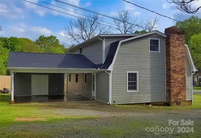 Property image 4 at 404 Henry Street, Belmont, NC 28012