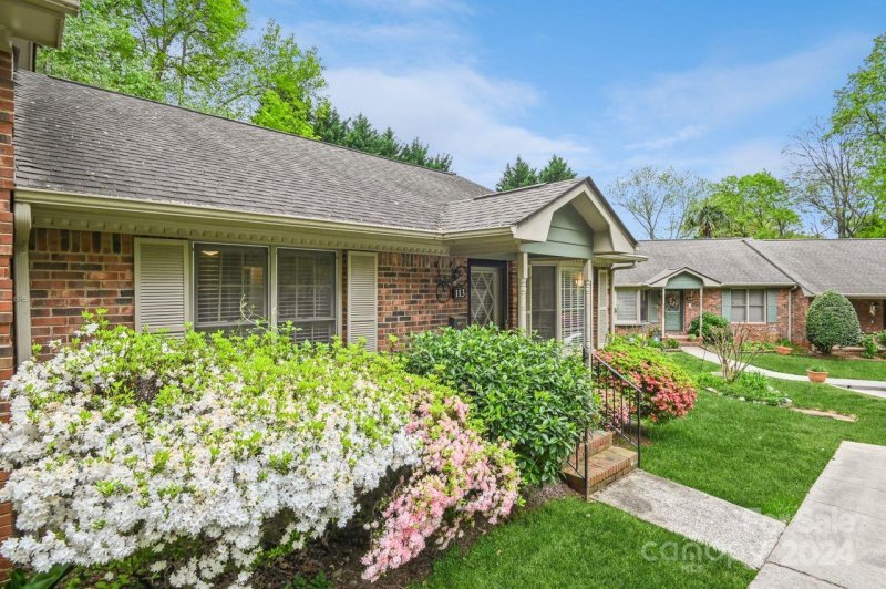 Property image 2 at 113 Phil Court, Fort Mill, SC 29715