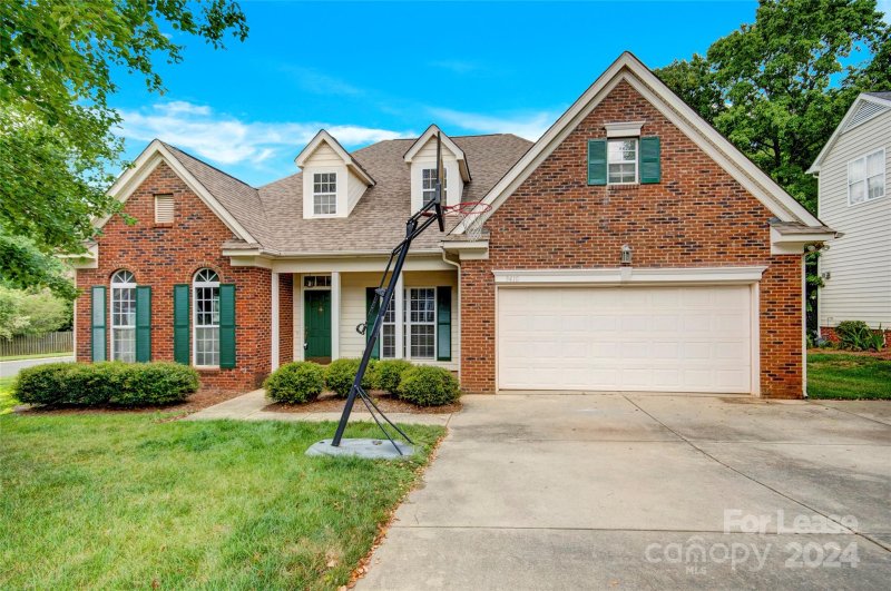 Property image 4 at 9410 Olivia Lane, Charlotte, NC 28277