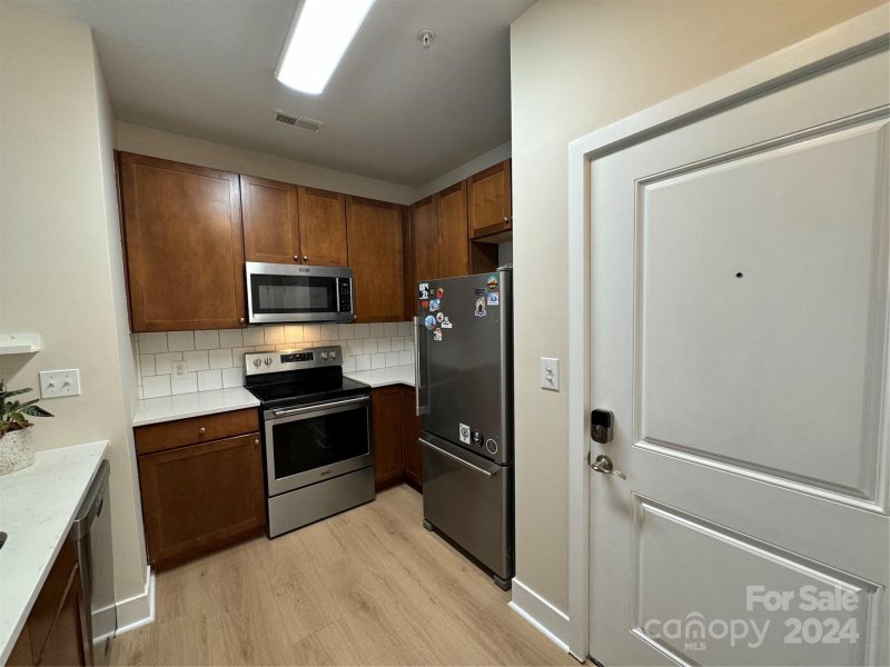 Property image 5 at 630 Calvert Street, Charlotte, NC 28208