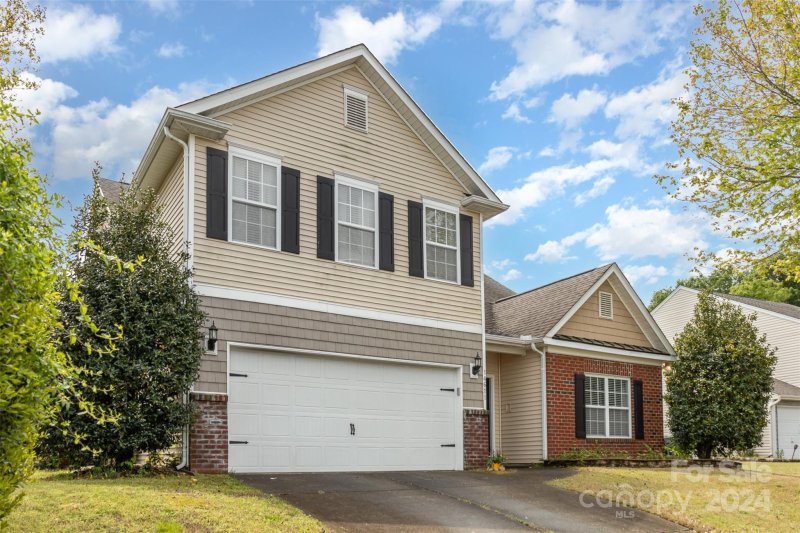 Property image 2 at 14611 Waterlyn Drive, Charlotte, NC 28278