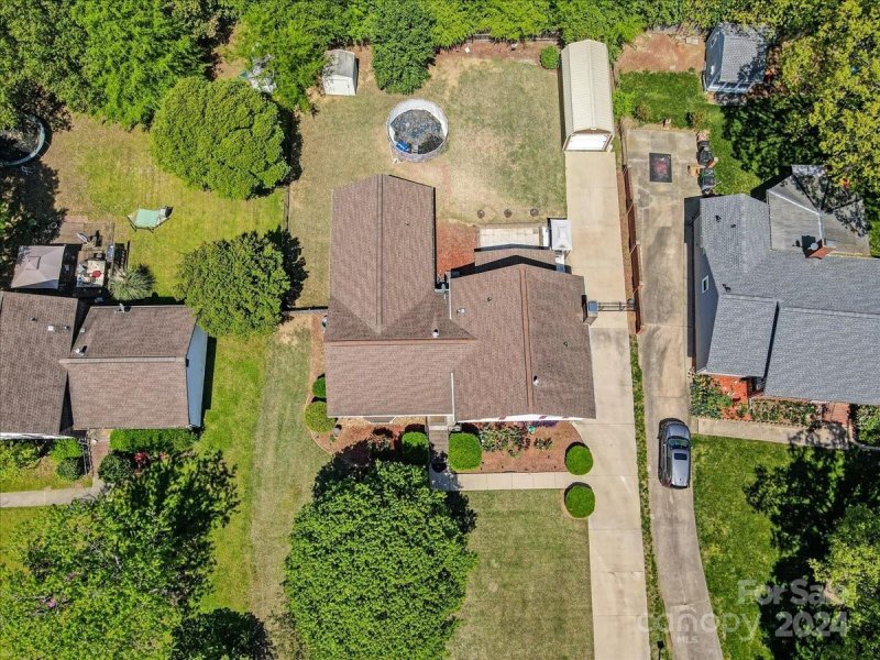 Property image 3 at 10707 Osprey Drive, Charlotte, NC 28226