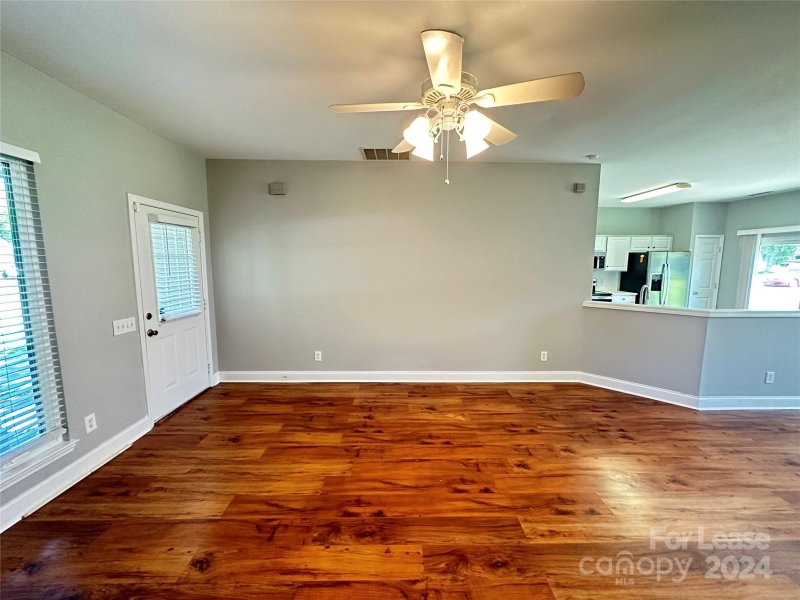 Property image 5 at 10414 Roundleaf Drive, Charlotte, NC 28213