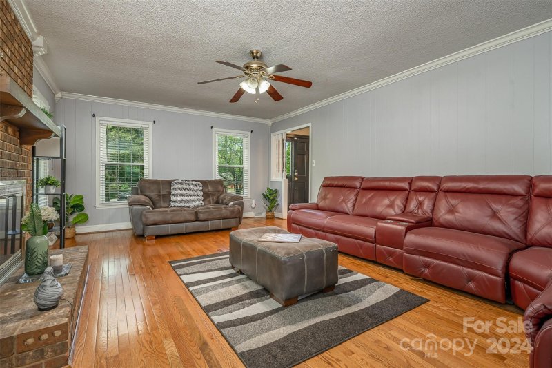 Property image 3 at 6008 Mallard Drive, Charlotte, NC 28227