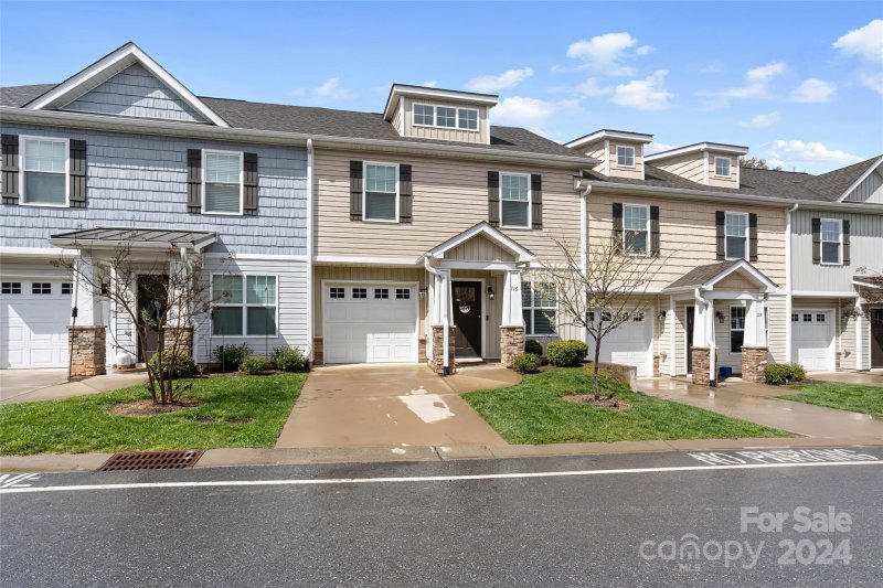 Property image 2 at 116 Monmouth Way, Candler, NC 28715