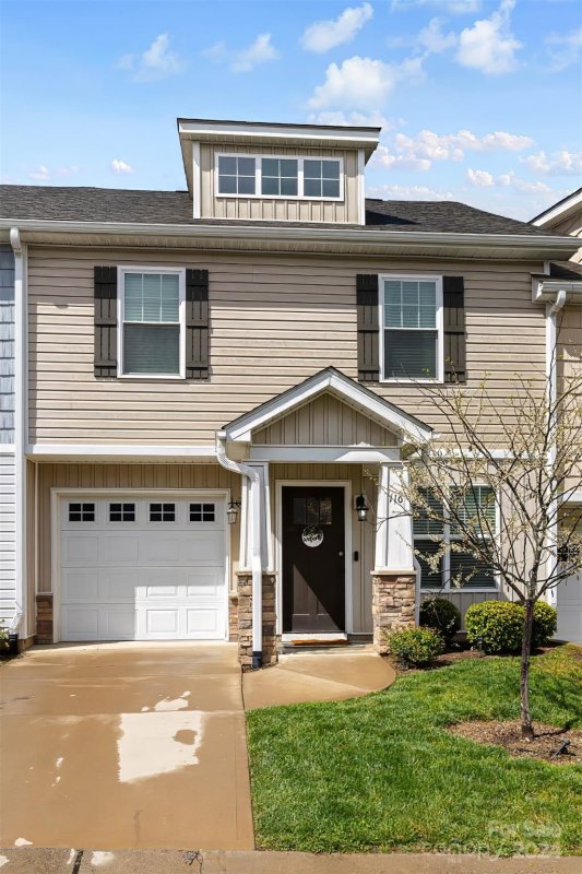 Property image 3 at 116 Monmouth Way, Candler, NC 28715