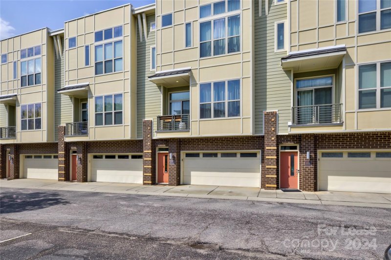 Property image 3 at 521 Steel Gardens Boulevard, Charlotte, NC 28205