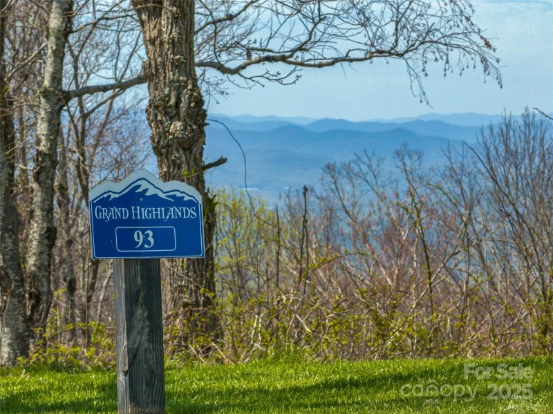 487 Grand Highlands Drive