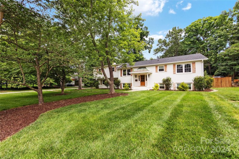 Property image 2 at 3807 Table Rock Road, Charlotte, NC 28226