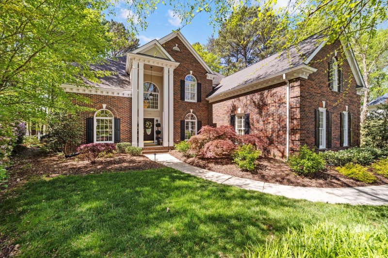 Property image 2 at 4400 Shadow Cove Lane, Charlotte, NC 28216