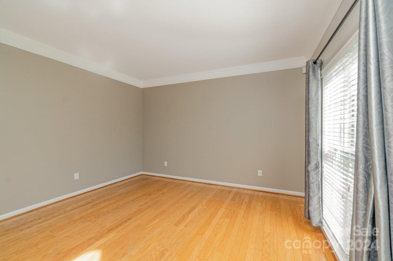 Property image 3 at 108 Forest Glen Road, Mooresville, NC 28115