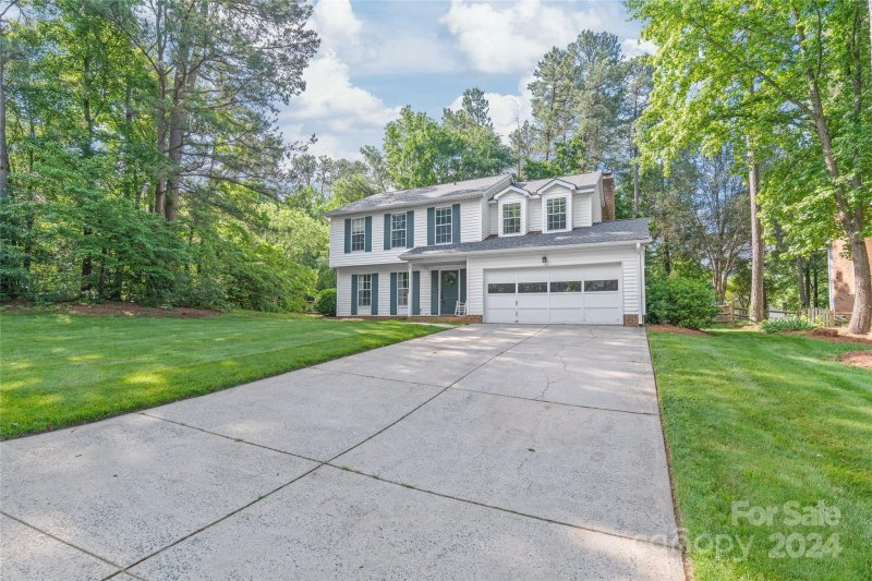 Property image 3 at 9932 White Cascade Drive, Charlotte, NC 28269