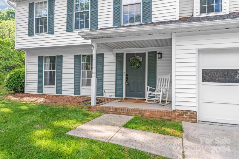 Property image 5 at 9932 White Cascade Drive, Charlotte, NC 28269