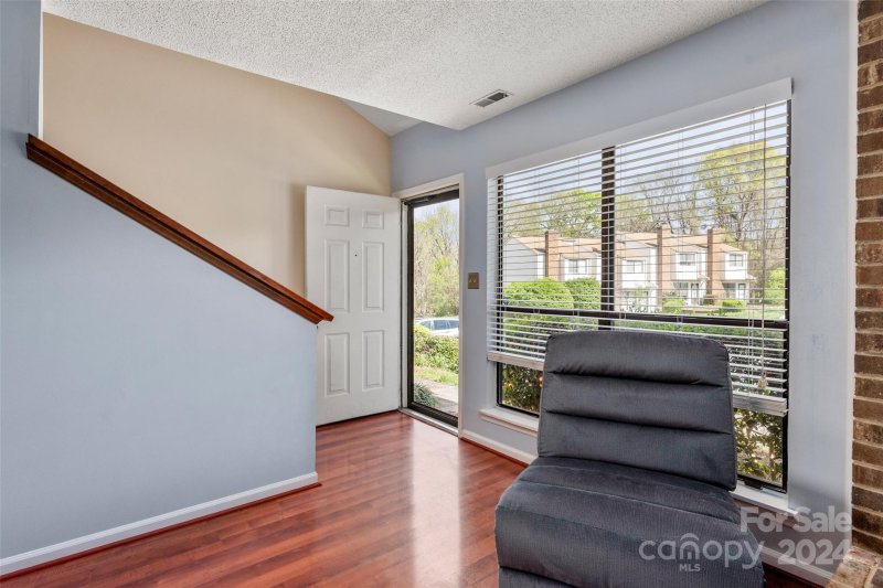 Property image 4 at 10965 Carmel Crossing Road, Charlotte, NC 28226