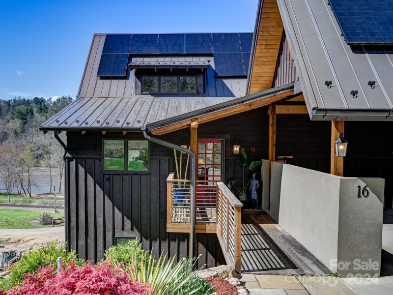 Property image 3 at 16 River Run, Asheville, NC 28804