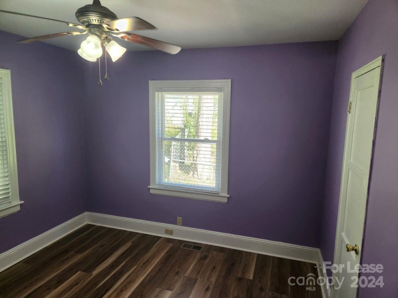 Property image 5 at 2016 Cartier Way, Charlotte, NC 28208