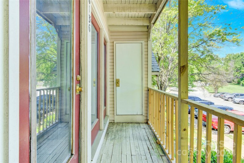 Property image 2 at 6136 Meadow Rose Lane, Charlotte, NC 28215