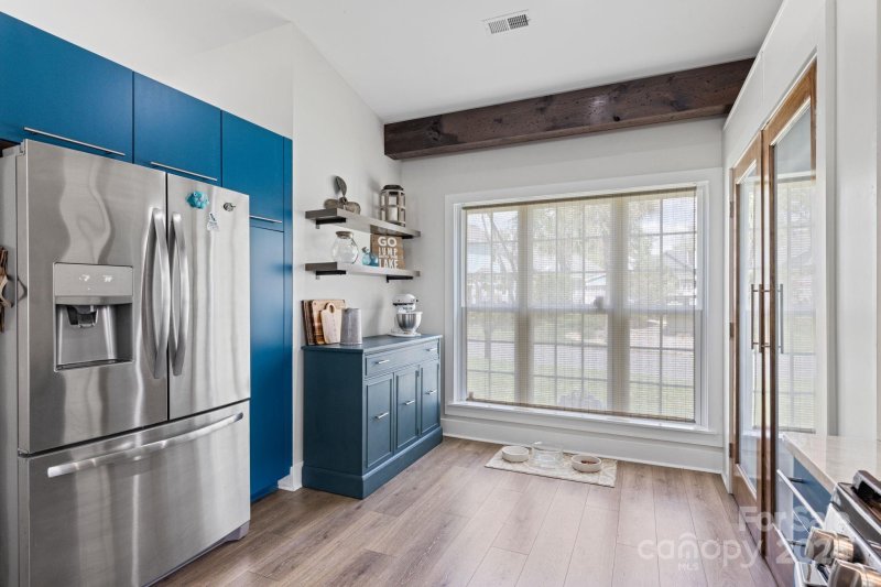 Property image 4 at 215 Southhaven Drive, Mooresville, NC 28117