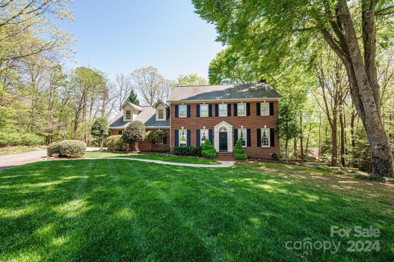 121 Windjammer Court