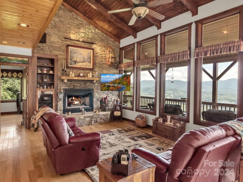 Property image 5 at 213 Montrose Lane, Waynesville, NC 28785