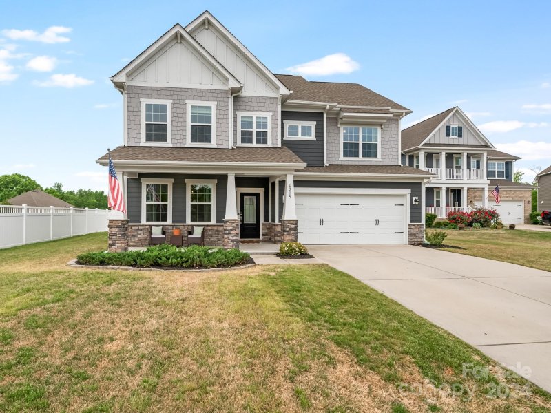 6215 Shumard Oak Way