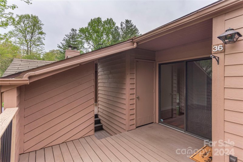 Property image 2 at 36 Ravencroft Lane, Asheville, NC 28803