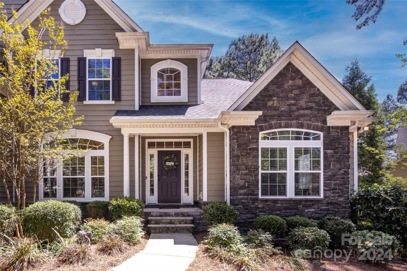 Property image 3 at 304 Beech Bluff Drive, Mount Holly, NC 28120