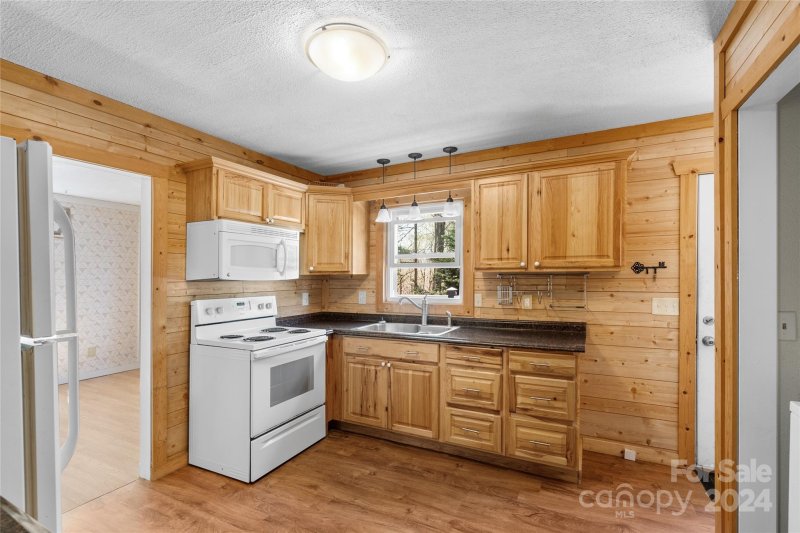 Property image 4 at 480 Keith Drive, Canton, NC 28716