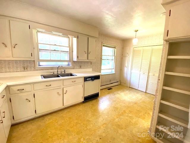 Property image 3 at 399 Balsam Road, Hendersonville, NC 28792