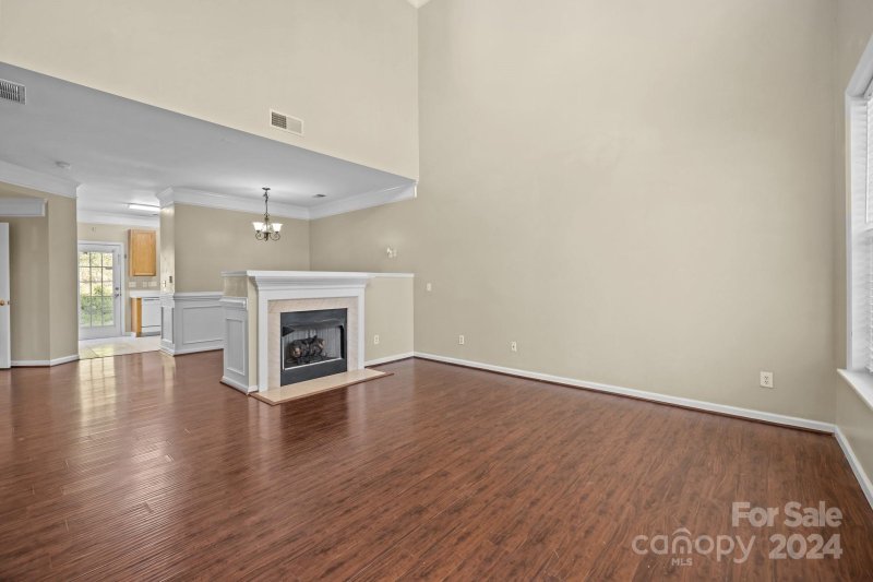 Property image 4 at 7607 Abigail Glen Drive, Charlotte, NC 28212