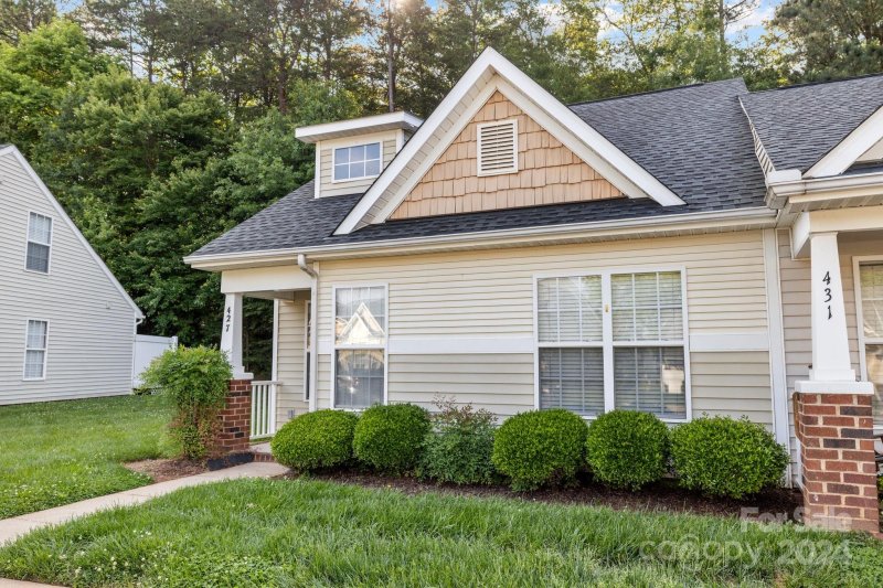 Property image 3 at 427 Lexie Lane, Rock Hill, SC 29732