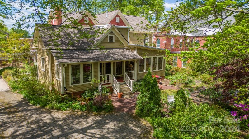 Property image 2 at 61 Grove Avenue, Concord, NC 28025