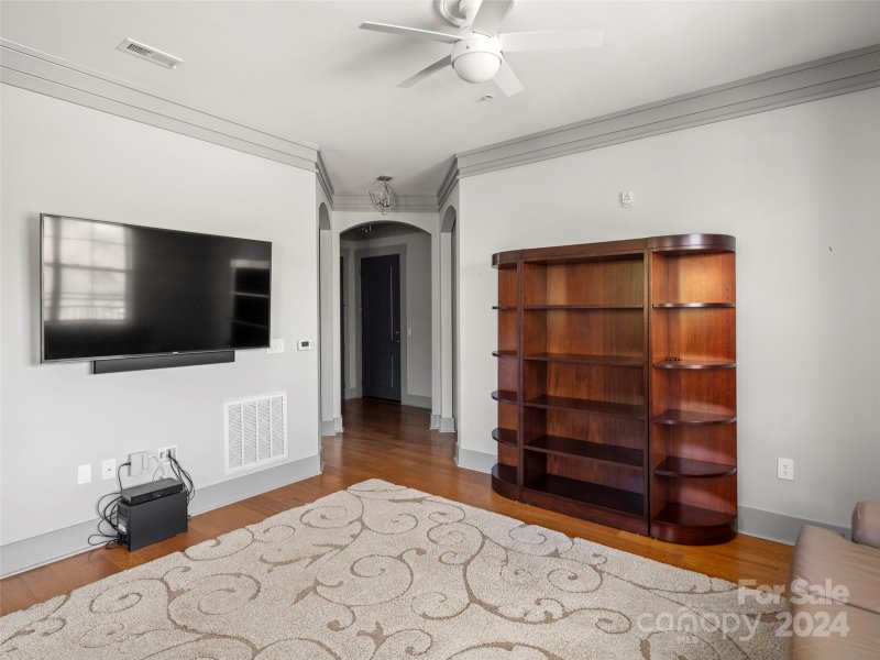 Property image 5 at 42 Schenck Parkway, Asheville, NC 28803