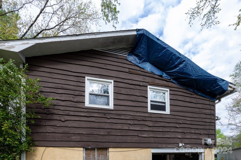 Property image 4 at 8 Sunset Lane, Swannanoa, NC 28778