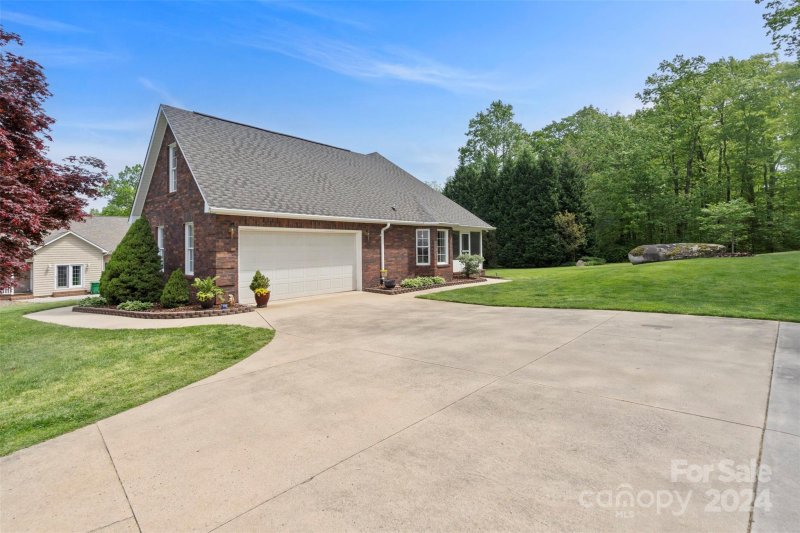 Property image 2 at 1205 Legion Club Road, Salisbury, NC 28146