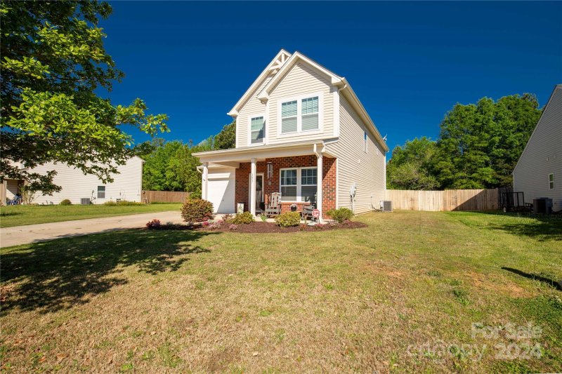 Property image 3 at 131 Austen Lakes Drive, York, SC 29745