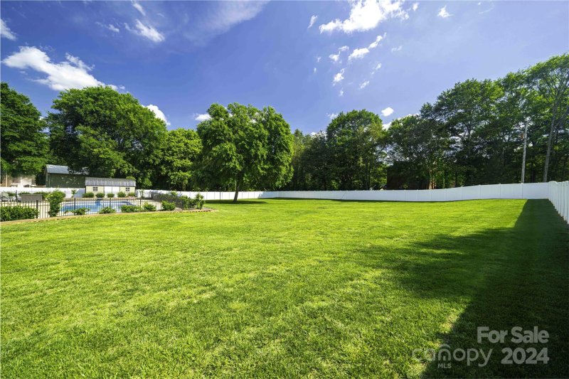 Property image 3 at 5893 Monticello Drive, Concord, NC 28027