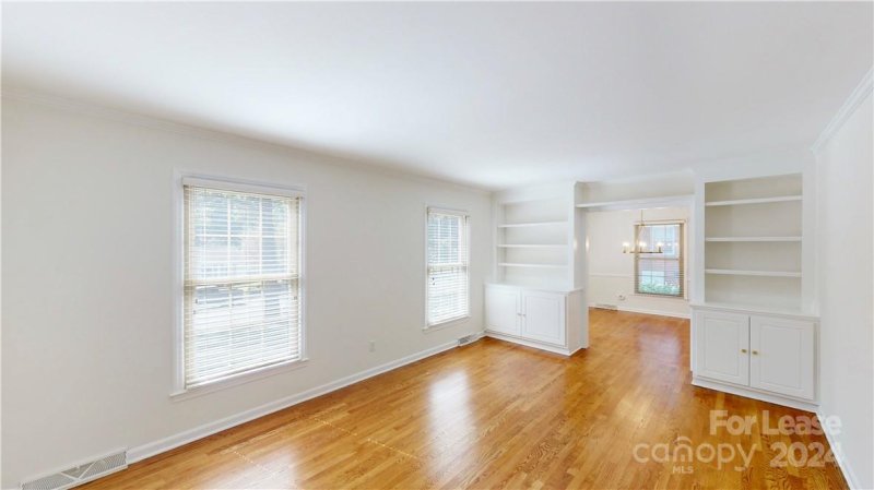 Property image 5 at 6810 Rosemary Lane, Charlotte, NC 28210