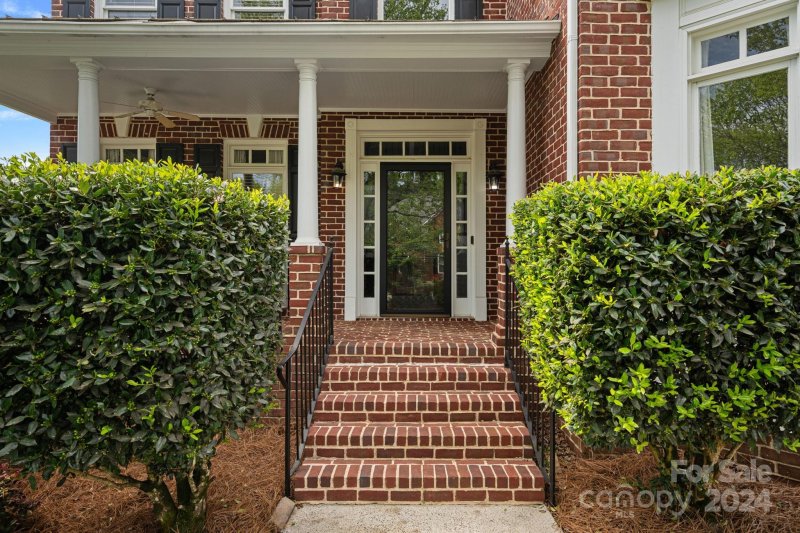 Property image 2 at 9918 Bayart Way, Huntersville, NC 28078