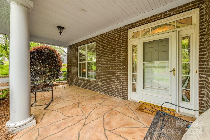 Property image 2 at 13040 Park Crescent Circle, Pineville, NC 28134