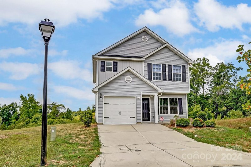 Property image 3 at 3005 Chatuge Court, Charlotte, NC 28214