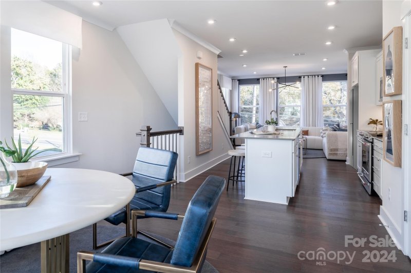 Property image 4 at 1449 Briar Creek Road, Charlotte, NC 28205