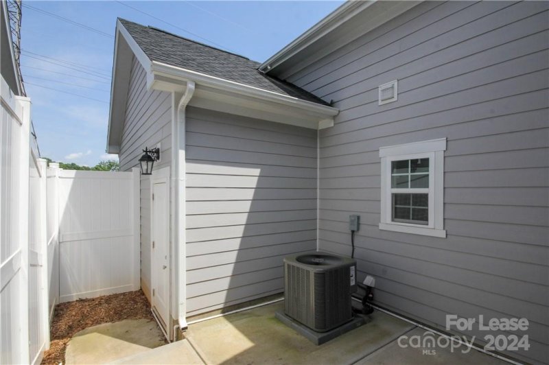 Property image 5 at 1166 Almerton Drive, Denver, NC 28037