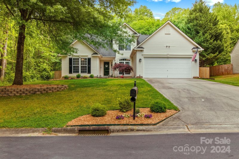 Property image 3 at 178 Shephard Hill Drive, Mooresville, NC 28115