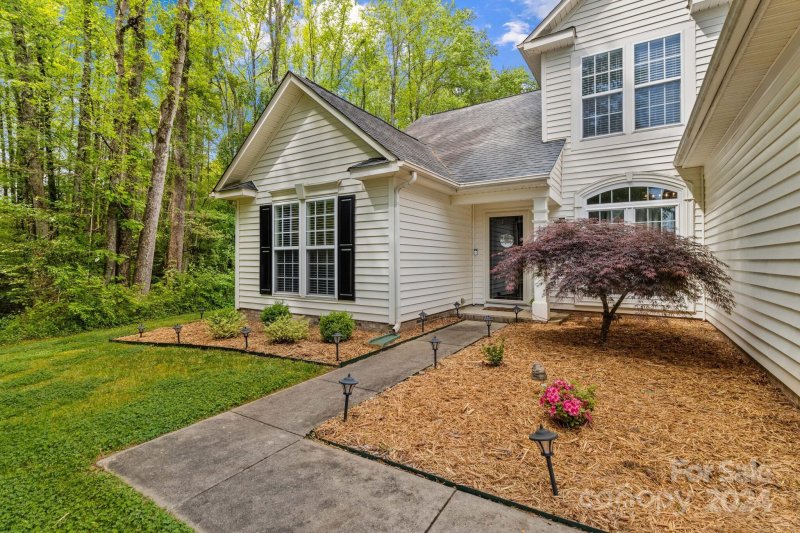 Property image 5 at 178 Shephard Hill Drive, Mooresville, NC 28115